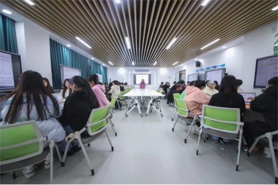 307商务谈判实验室